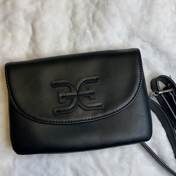 NWT Sam Edelman Emily Faux Vegan Leather Convertible Shoulder Belt Bag Black - Picture 3 of 7